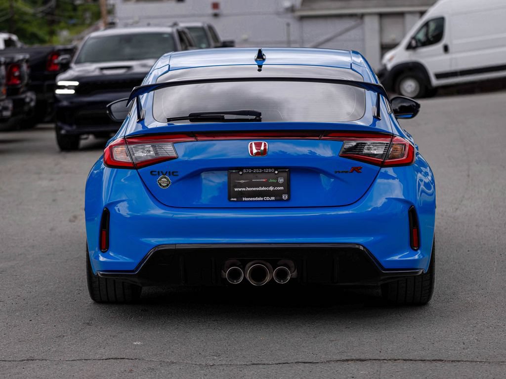 Used 2025 Honda Civic Type R image 5