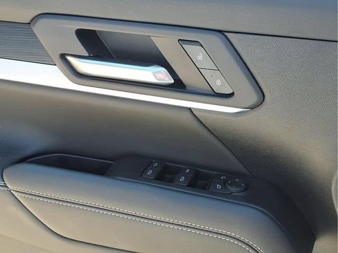 Used 2026 GMC Terrain Elevation FWD image 17