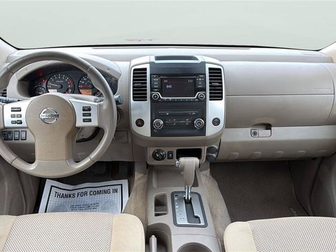 Used 2015 Nissan Frontier SV AWD/4WD image 20