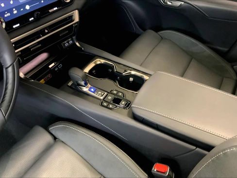 Used 2025 Lexus RX 350 AWD image 17