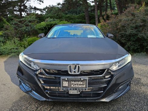 Certified 2019 Honda Accord EX-L image 2