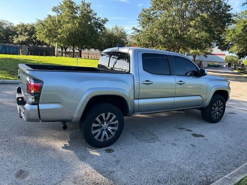 Used 2020 Toyota Tacoma Limited AWD/4WD image 6