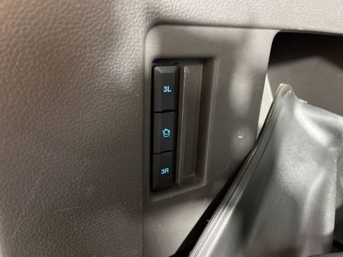 Used 2020 Ford Expedition XLT image 49