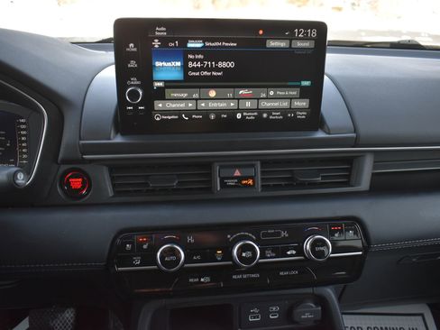 Used 2024 Honda Pilot Elite image 26