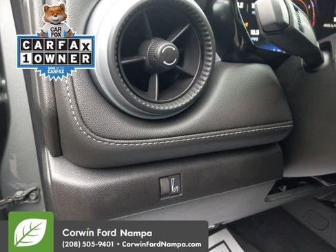 Used 2025 Chevrolet Colorado LT RWD image 13