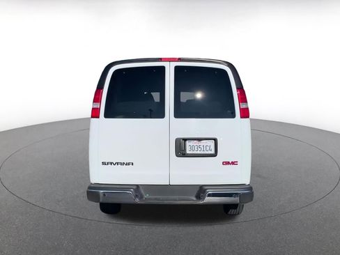 Used 2025 GMC Savana 3500 LT w/ LT Preferred Equipment Group image 12