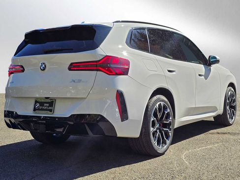 New 2026 BMW X3 xDrive30 image 3