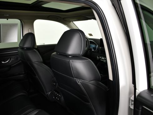 Certified 2026 Honda Pilot Touring image 44