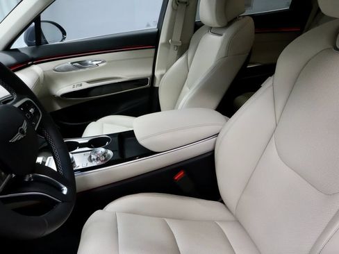 Used 2026 Genesis GV70 2.5T AWD/4WD image 25