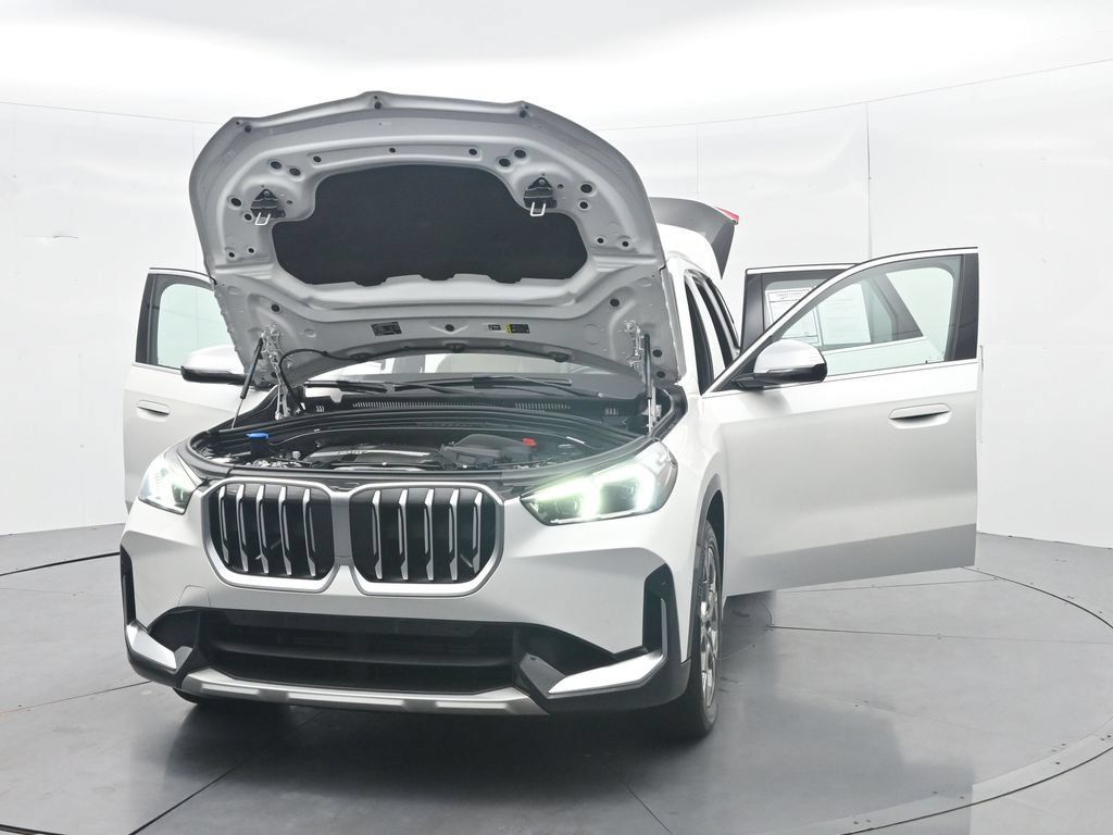 Used 2023 BMW X1 xDrive28i w/ Convenience Package AWD/4WD image 55