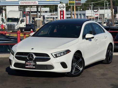 Used 2019 Mercedes-Benz A 220 4MATIC image 9