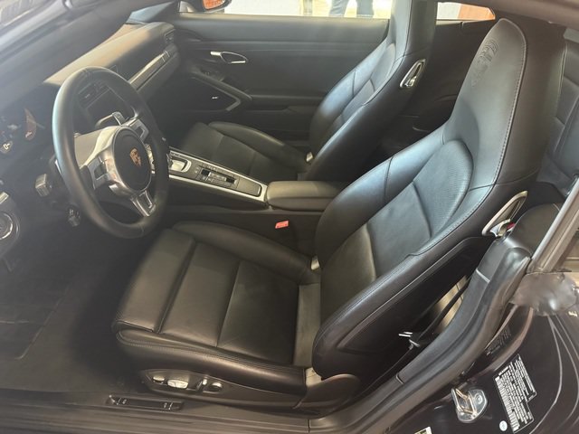 Used 2016 Porsche 911 Carrera RWD image 4