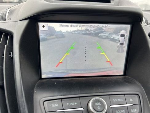 Used 2018 Ford Escape SEL w/ SEL Sport Appearance Package image 14