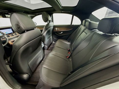 Used 2020 Mercedes-Benz E 350 4MATIC Sedan image 25