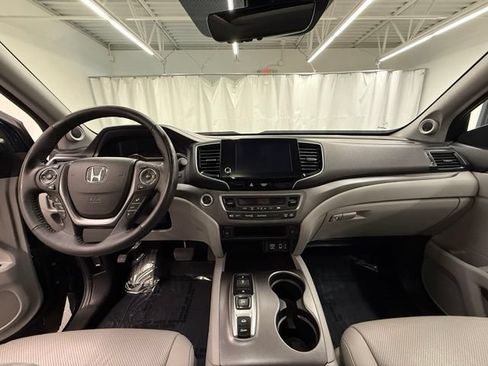 Used 2023 Honda Ridgeline RTL image 18