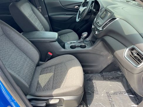 Used 2024 Chevrolet Equinox LT AWD/4WD image 7