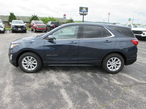 Certified 2019 Chevrolet Equinox LT FWD image 2