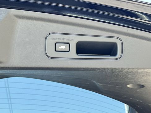 Certified 2023 Acura MDX SH-AWD w/ Advance Package image 29