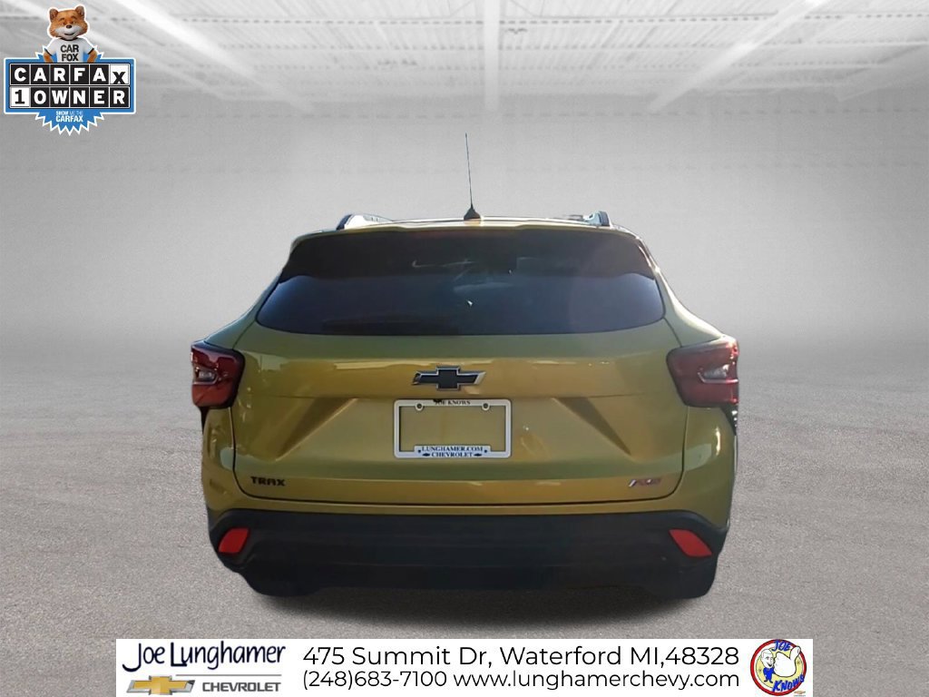 Certified 2025 Chevrolet Trax RS w/ Driver Confidence Package FWD image 8