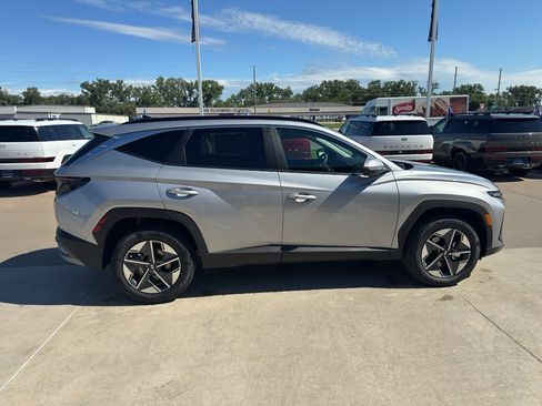 New 2026 Hyundai Tucson SEL AWD/4WD image 6