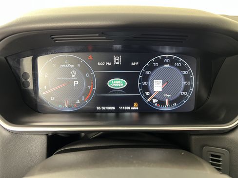 Used 2015 Land Rover Range Rover Sport Supercharged image 26