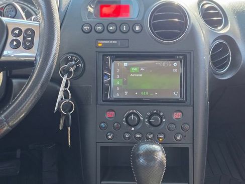 Used 2007 Pontiac Grand Prix GXP w/ Sun And Sound Package FWD image 9