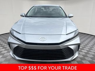 Used 2025 Toyota Camry LE FWD video 2