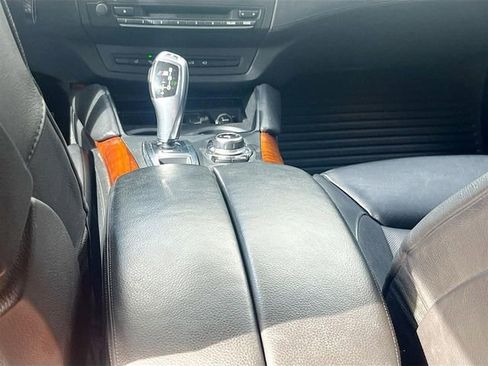 Used 2012 BMW X5 M image 24