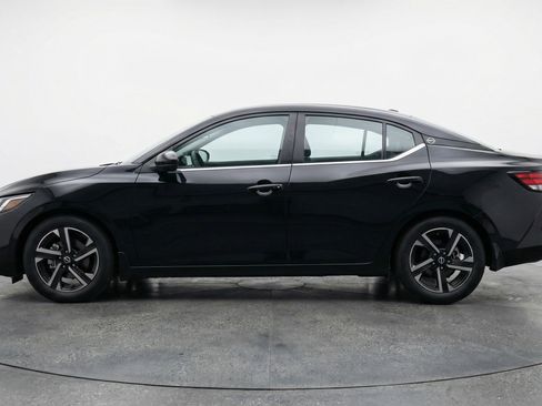 Used 2025 Nissan Sentra SV image 5
