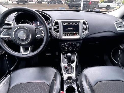 Used 2019 Jeep Compass Latitude w/ Popular Equipment Group image 15