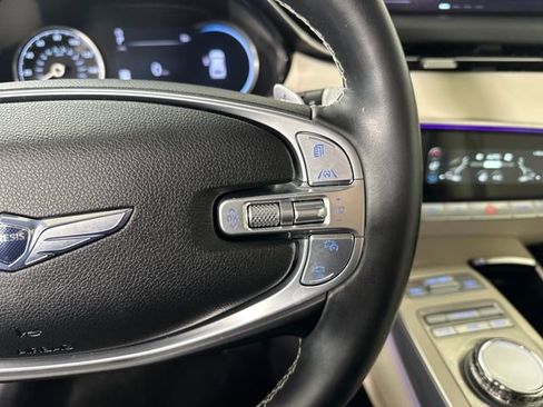 Used 2022 Genesis GV70 2.5T w/ Advanced Package image 16