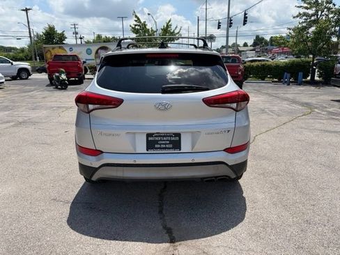 Used 2016 Hyundai Tucson Limited w/ Option Group 03 FWD image 6