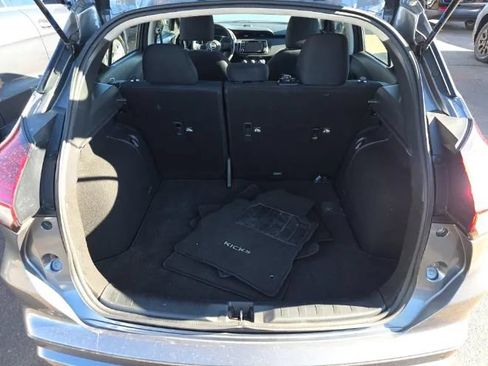 Used 2023 Nissan Kicks S FWD image 14