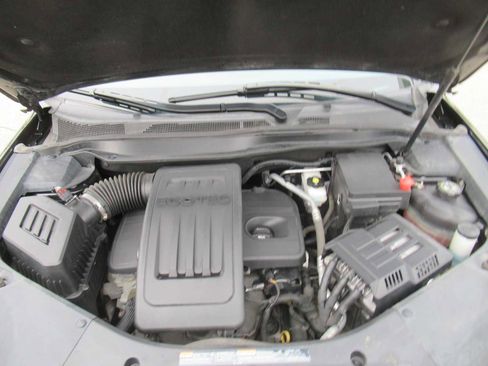 Used 2017 GMC Terrain SLE w/ Technology Package image 11