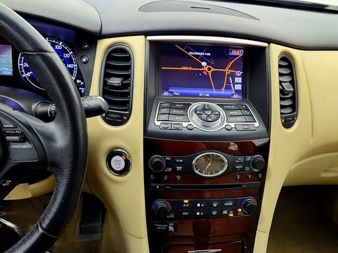 Used 2016 INFINITI QX50 2WD w/ Premium Plus Package image 18