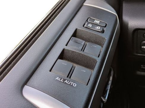 Used 2023 Toyota 4Runner Limited image 27