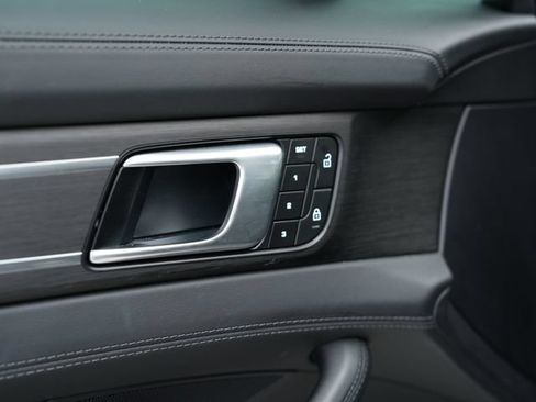 Certified 2023 Porsche Panamera GTS AWD/4WD image 10