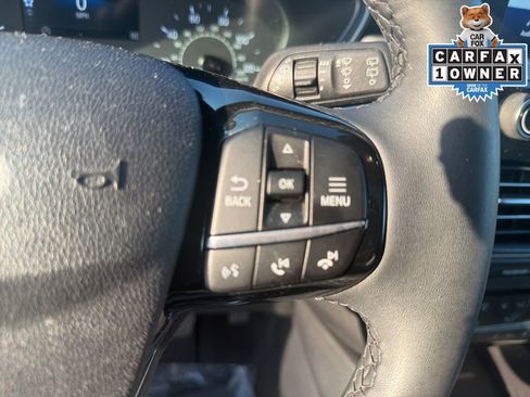 Used 2022 Ford Escape SE w/ SE Sport Appearance Package image 21