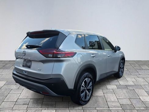 Used 2023 Nissan Rogue SV image 7