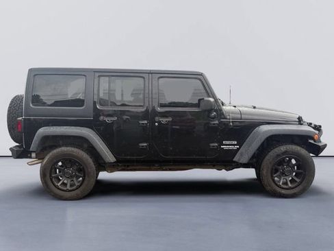 Used 2017 Jeep Wrangler Unlimited Sport w/ Quick Order Package 24S AWD/4WD image 2