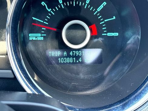 Used 2013 Ford Mustang Coupe RWD image 17