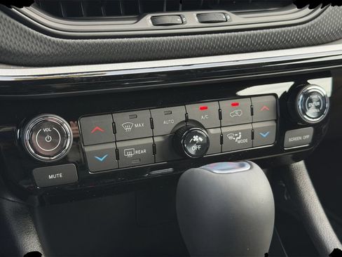 New 2026 Jeep Compass Trailhawk AWD/4WD image 10