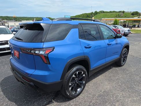 New 2026 Chevrolet Equinox RS w/ Convenience Package III FWD image 8