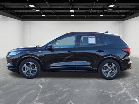 Used 2024 Ford Escape ST-Line w/ Tech Pack #1 image 2
