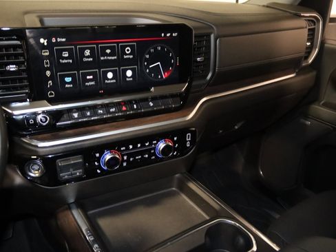 Used 2025 GMC Sierra 3500 SLT w/ SLT Premium Package image 62