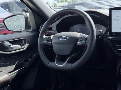 Used 2024 Ford Escape ST-Line w/ Tech Pack #1 AWD/4WD image 28