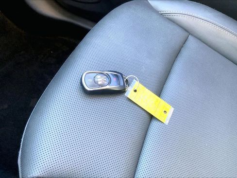 Used 2024 Buick Encore GX Sport Touring image 14