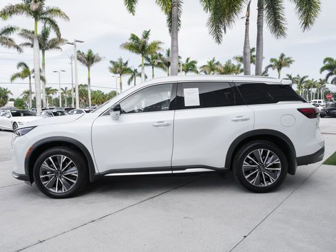 Certified 2026 INFINITI QX60 Luxe w/ Cargo Package FWD image 21