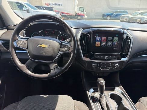Used 2019 Chevrolet Traverse LT FWD image 24