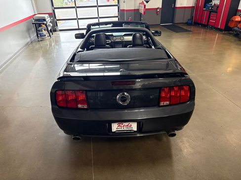 Used 2007 Ford Mustang GT image 32